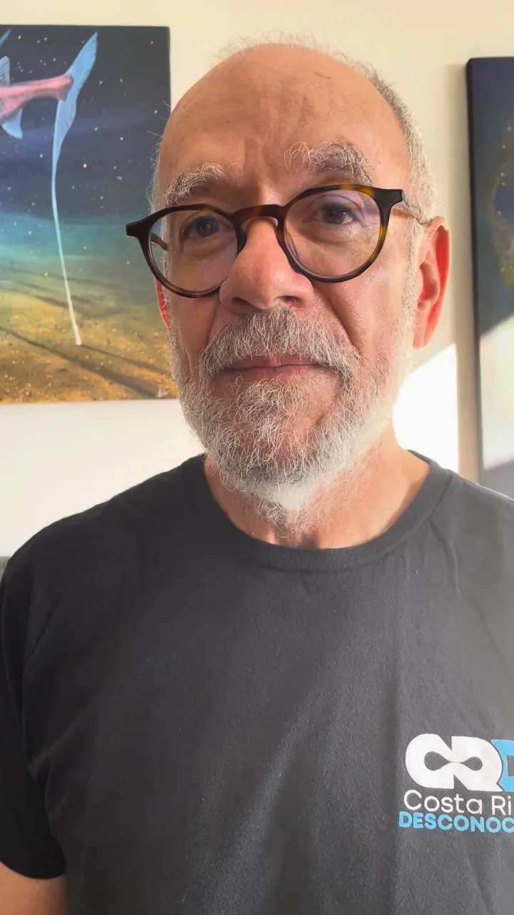 Fotograma del video de Dr. Jorge Cortés Núñez